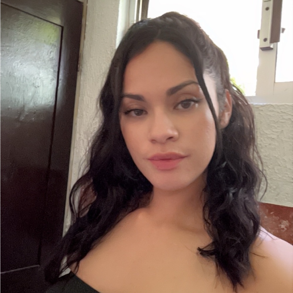 Meet your Posher, Lizbeth